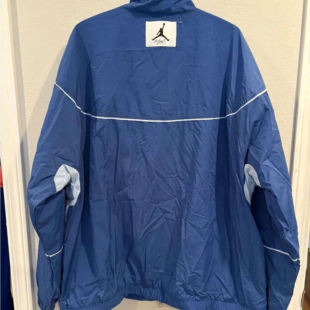 Nike Air Jordan Essentials Windbreaker Jacket Men’s Size XXL DV7624-485